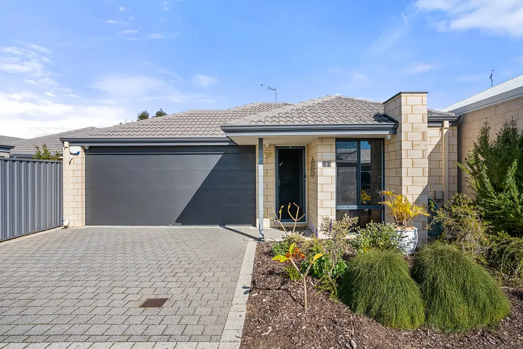 Baldivis 3 Slaapkamer EASY-CARE MODERN LIVING WITH PARKSIDE APPEAL