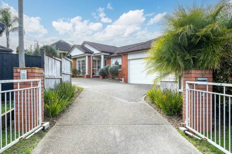 15 Kouras Place, Flat Bush, photo 5