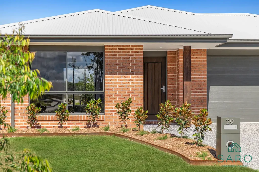 Moonee Beach 4房  Brand New Family Home in Sought After Moonee Beach Estate
