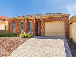 57 Holmes Road, Long Gully
