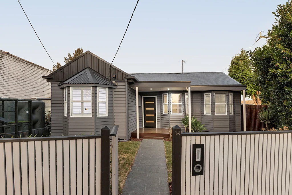 14 Cypress Avenue, Brooklyn, VIC 3012