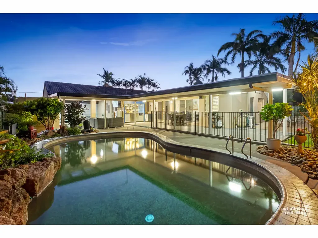 Frenchville 4침실 Extraordinary Family Oasis with Inground Pool & Bali Hut