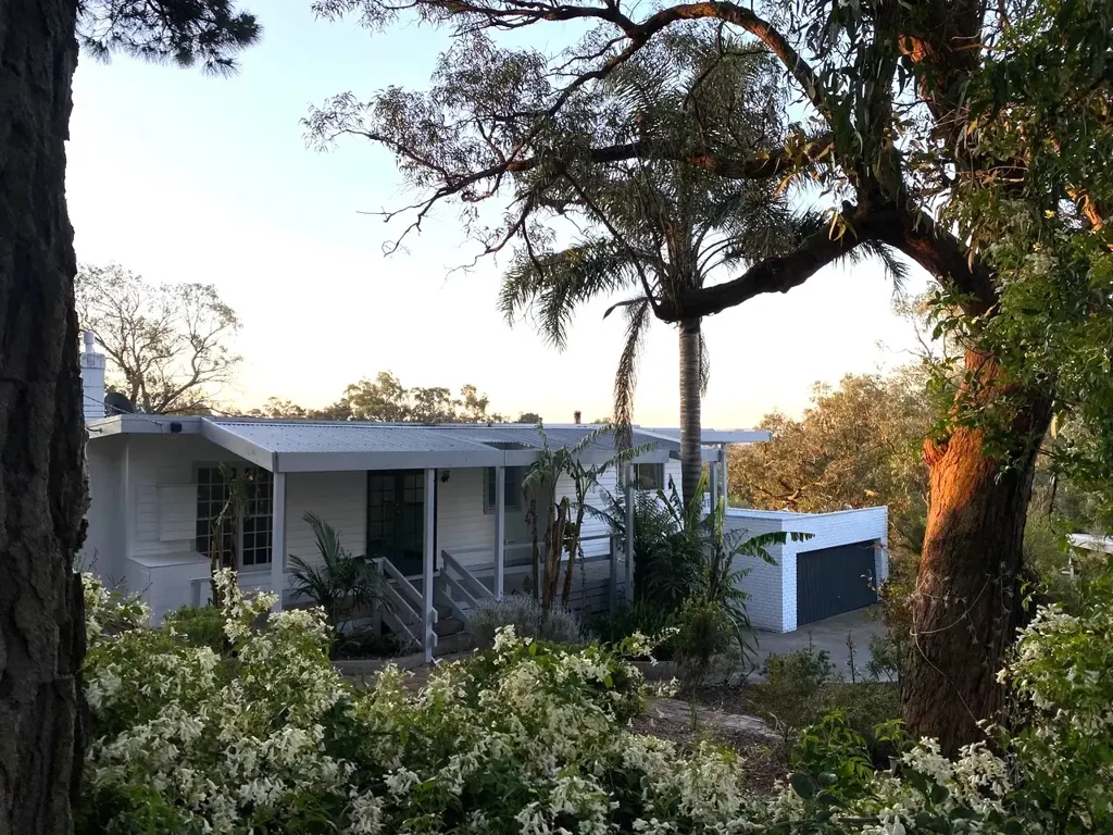 2 Fairhazel Court, Beaconsfield Upper, VIC 3808
