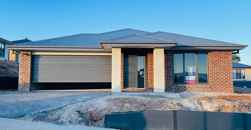 Family Home in NEWBOROUGH!
