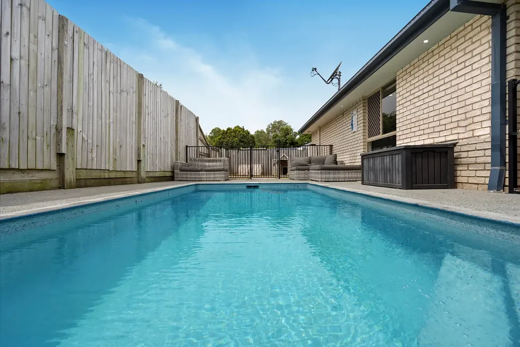 61 Billinghurst Crescent, Upper Coomera, QLD 4209