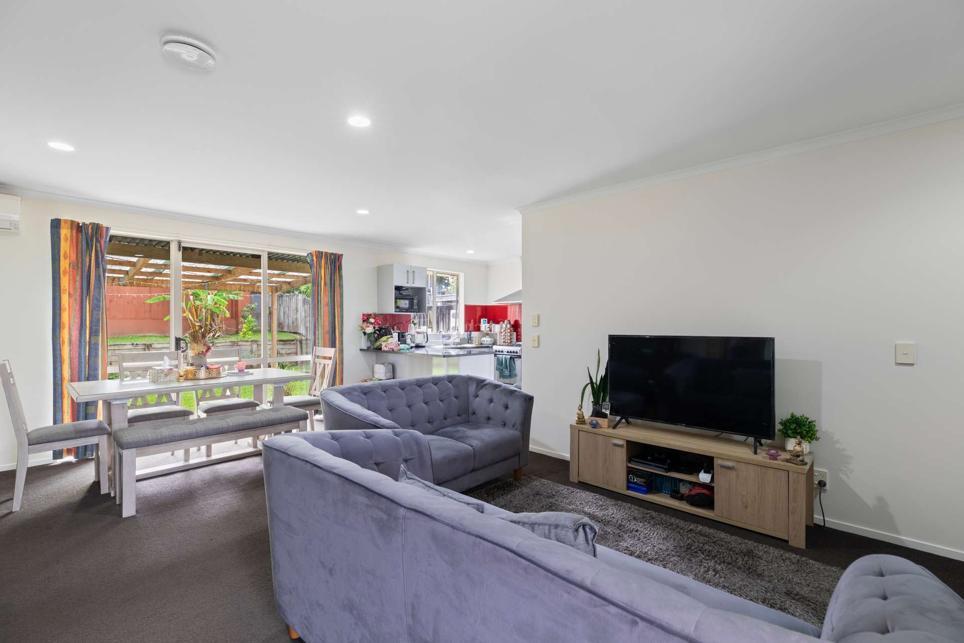 1/322 West Coast Road, Glen Eden, Auckland - Waitakere, 2 Kuwarto, 1 Banyo, Unit