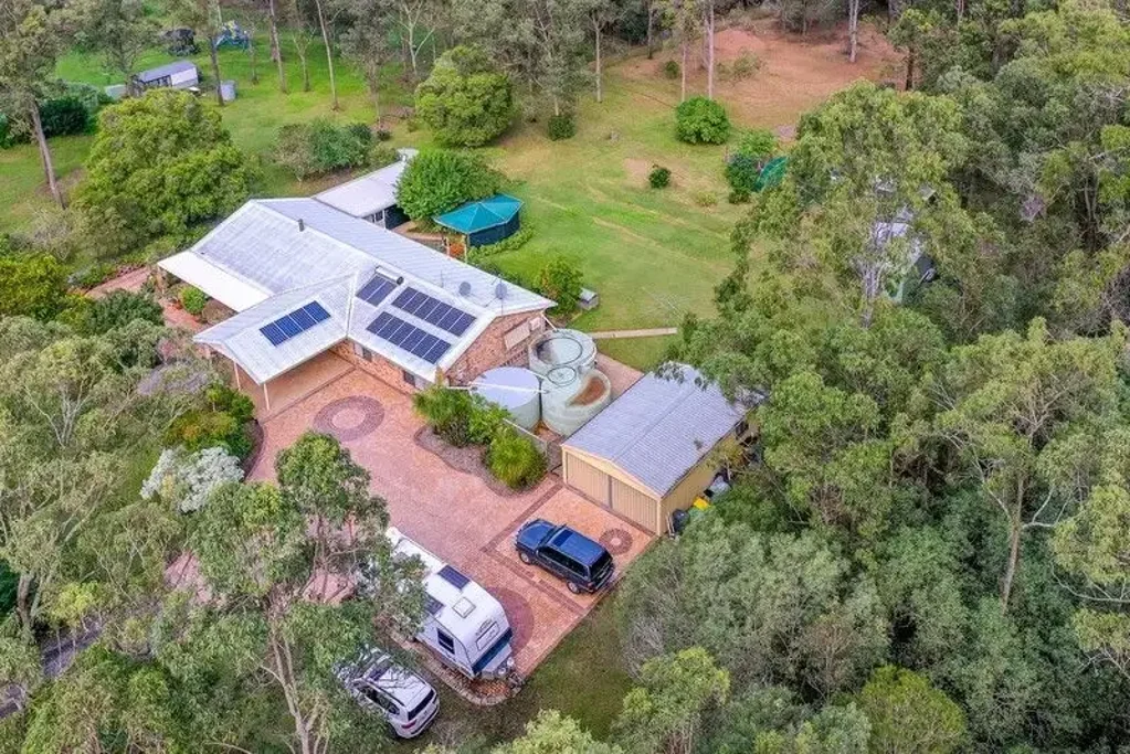 5-acre family home, ample water