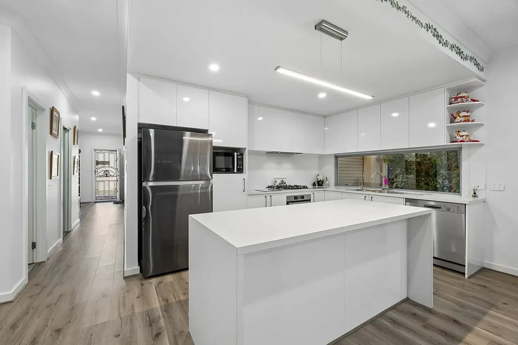 Noarlunga Downs 3બેડરૂમ Astutely Priced to Sell - Stylish, Low-Maintenance Coastal Living