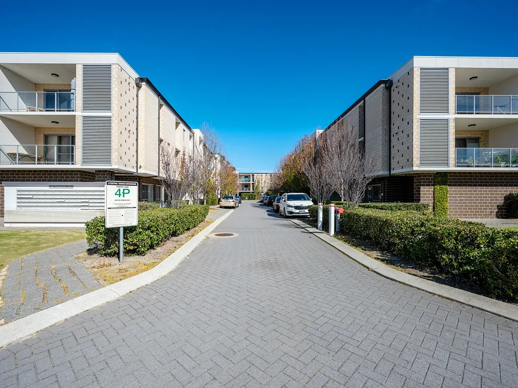 Beckenham 2Kwarto Easy-Care Living & Ultimate Convenience in a Prime Beckenham Location!