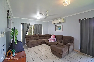 14 Mountain View Close, Mareeba, QLD 4880, 3 Bedrooms, 1 Bathrooms, House