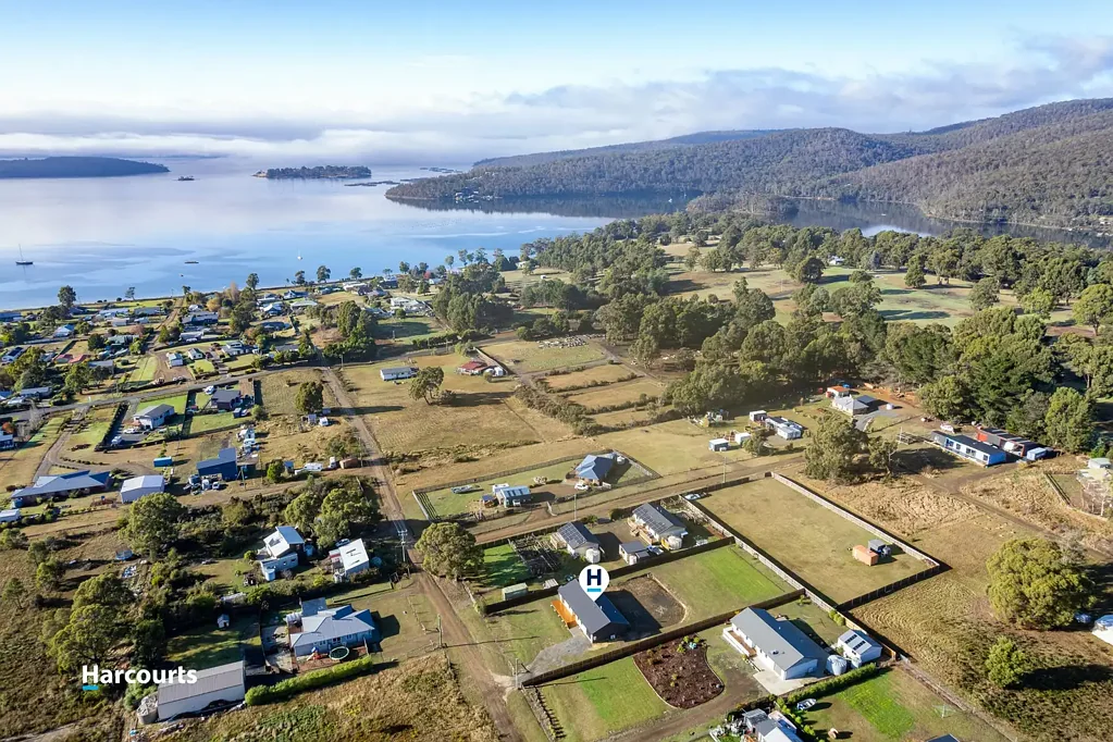 19 Macnaghten Road, Dover, TAS 7117