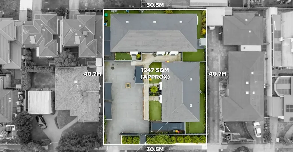 Oakleigh South 15 Bedroom Rare Opportunity in Oakleigh South, Block of 5 Units + Plans approved for another 3 bedroom unit