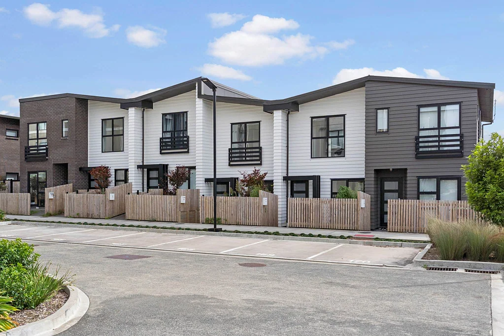 Te Atatu South 2Phòng ngủ Your Brand New Home Awaits in Te Atatu!