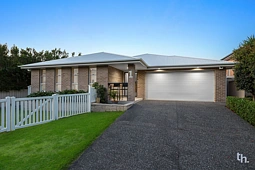 1 Nithsdle Street, Cameron Park