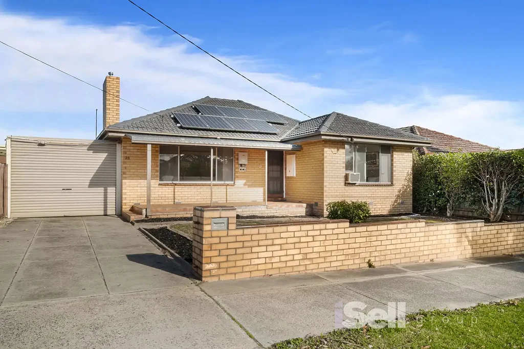 28 Hanleth Avenue, Springvale, VIC 3171