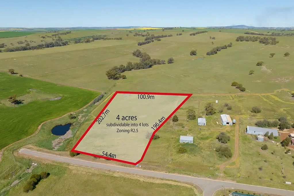 Northam Lot 804 & 801, 20 Jacamar Drive: Your Canvas of Possibility 15 Acres Combined Parcel of Premium Land In Northam