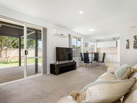 Burswood 3房  Charming Family Home in an Outstanding Location