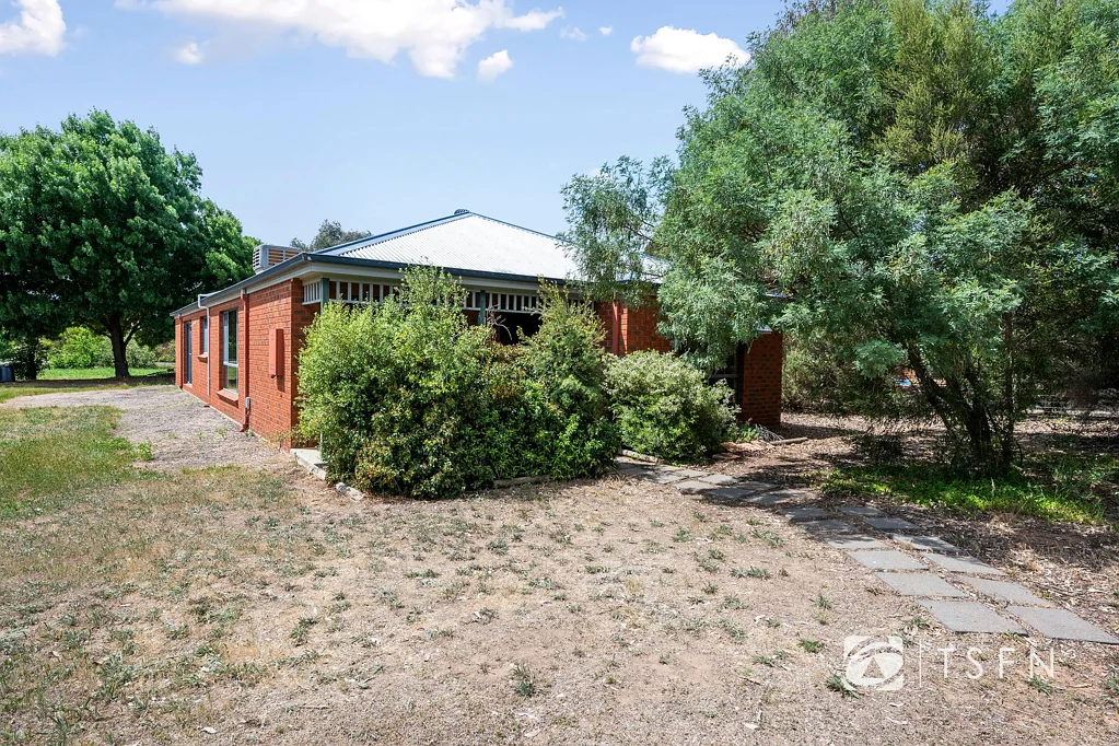 2 Meadow Court, Strathfieldsaye, VIC 3551