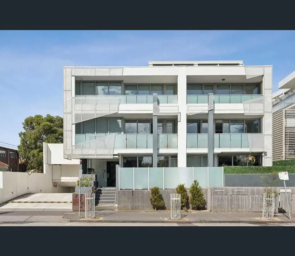 St Kilda 1Kwarto UNDER OFFER
