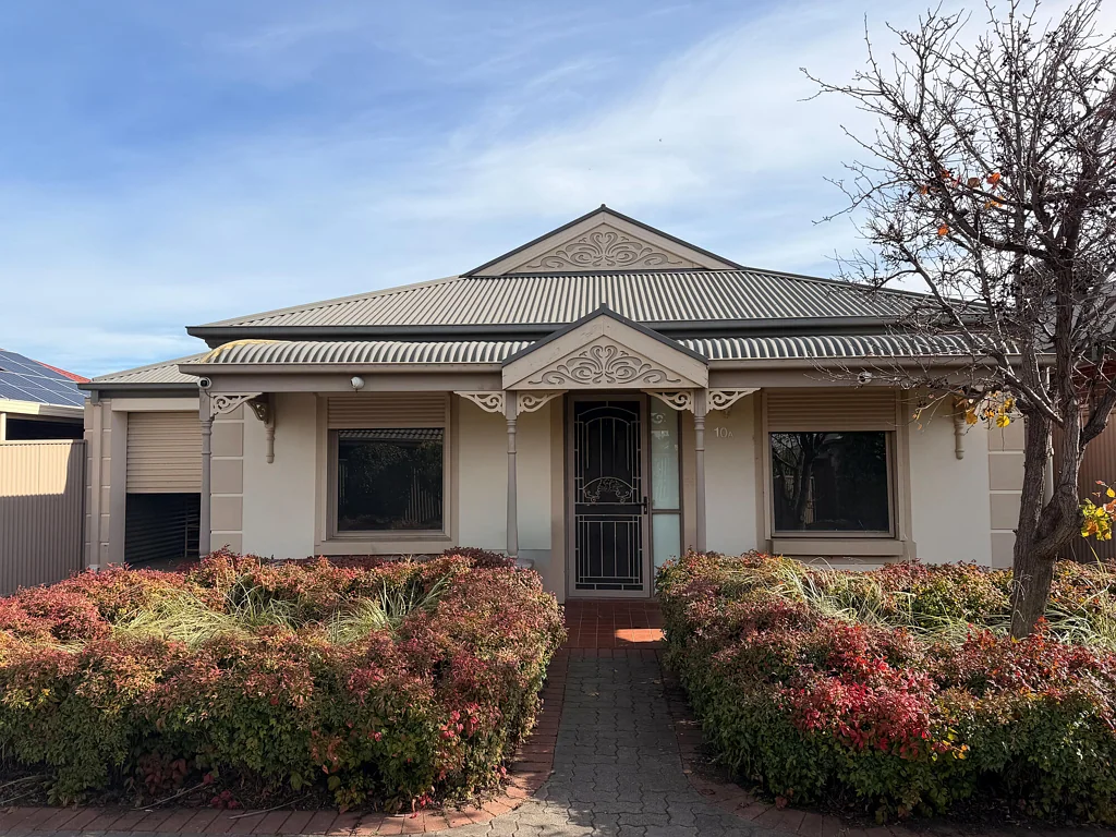 Spacious Family Living with Two Living Areas, Solar Savings & Entertainer’s Appeal