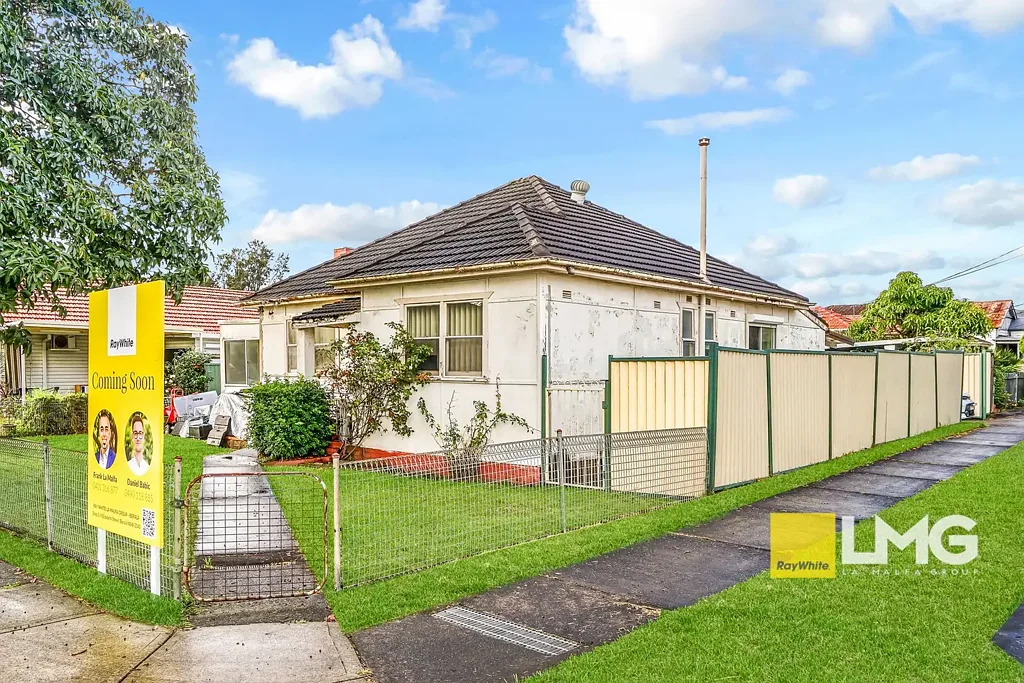 4 Hyde Park Road, Berala, NSW 2141