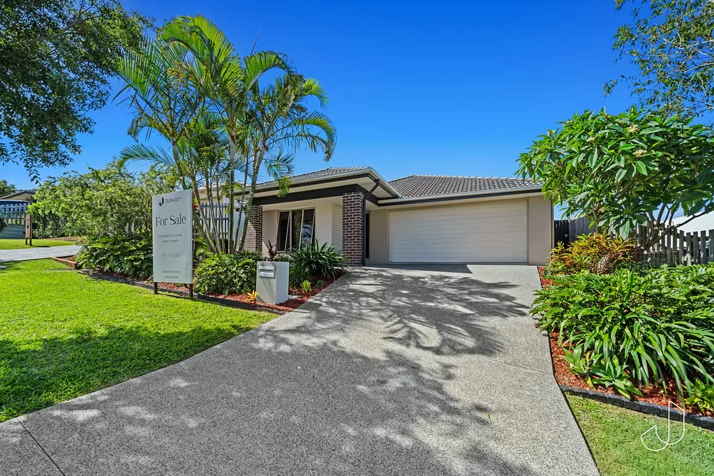19 Angahook Crescent, Upper Coomera, QLD 4209