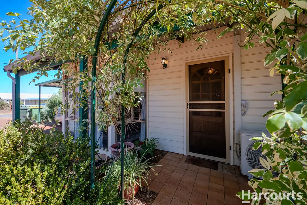 17 Bouverie Road, York, WA 6302