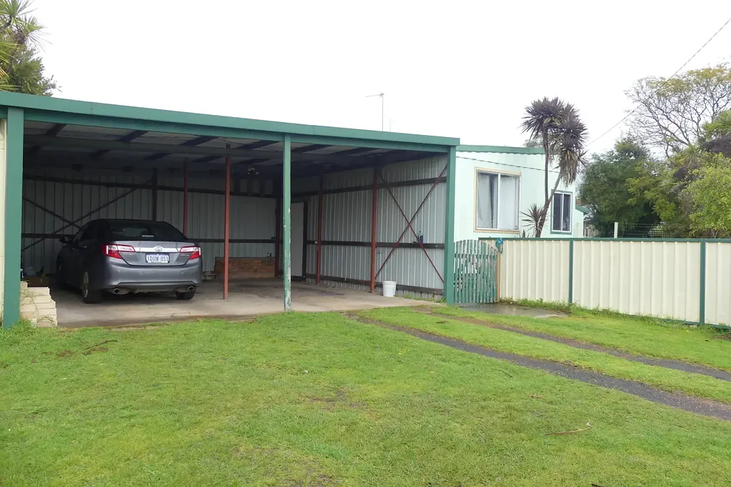 9 Collier Street, Manjimup, WA 6258