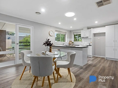 19 Burrowes Street, Golden Square, VIC 3555, 3房, 1浴, House