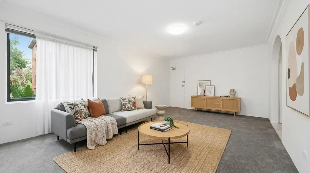 Well-Appointed Two Bedroom Apartment in Botany