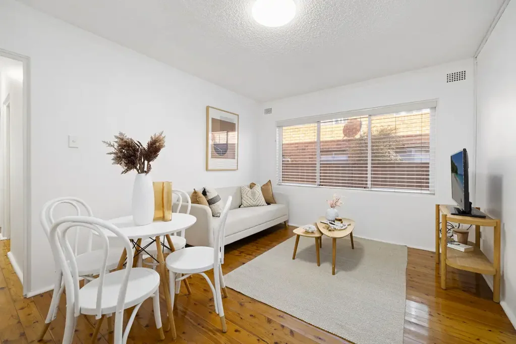 Croydon Park 2कमरा Quiet Cul-de-Sac Living in a Boutique Block of Eight
