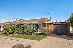 6/3 Denbigh Street, Frankston