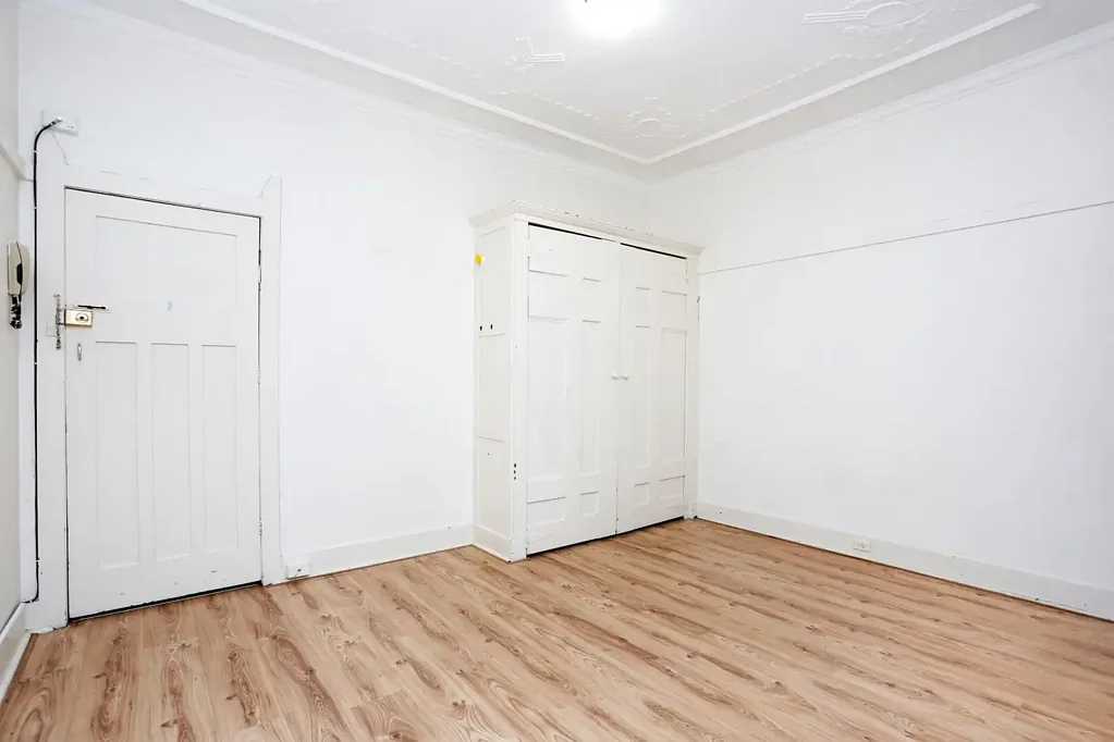 Ideally located studio in Bondi Beach