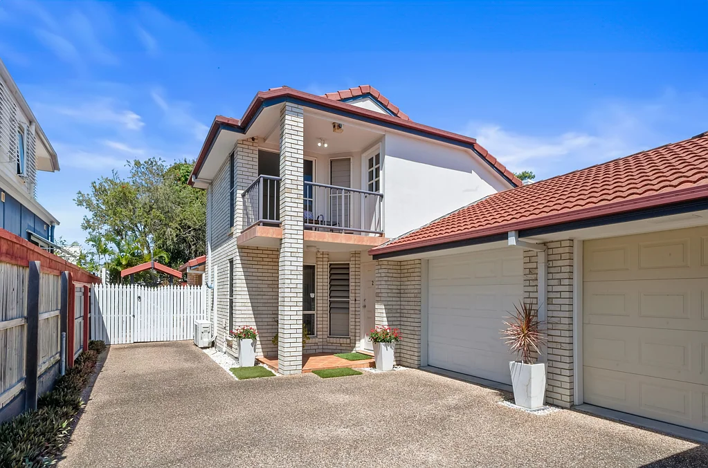 2/42 Third Avenue, Palm Beach, QLD 4221