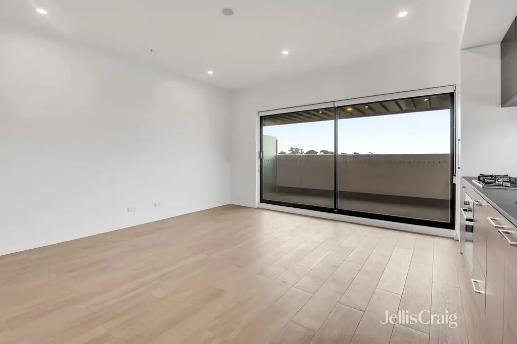 Two-Bedroom Apartment in Altona