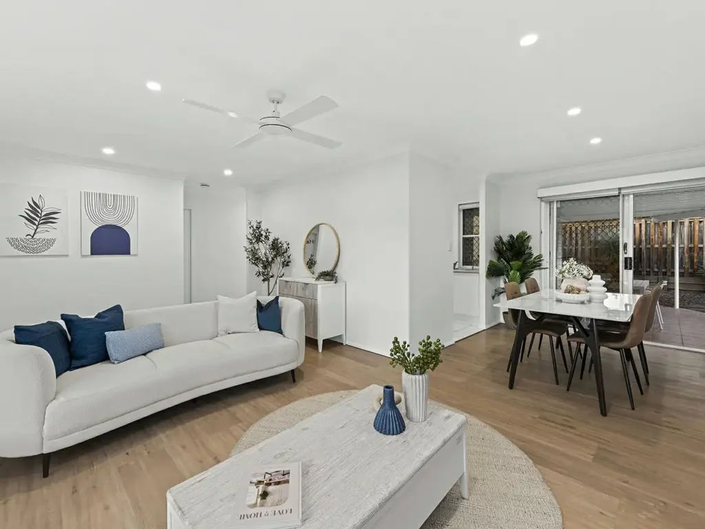 Calamvale 3部屋 Well-Maintained Calamvale Lowset - New Paint, New Appliances & Spacious Backyard