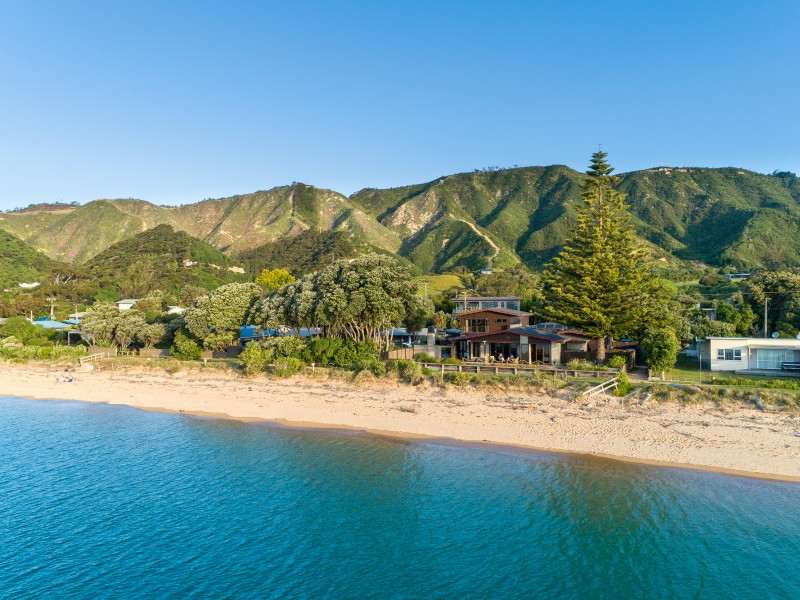 14 Peninsula Road, Takaka, Tasman, 4 રૂમ, 3 બાથરૂમ