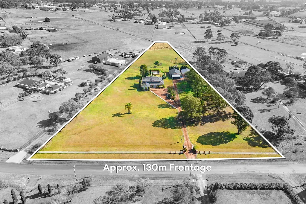Bradfield 4कमरा Prime 5-Acre Mixed-Use Development Opportunity in Bradfield City