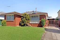 29 Crucie Avenue, Bass Hill