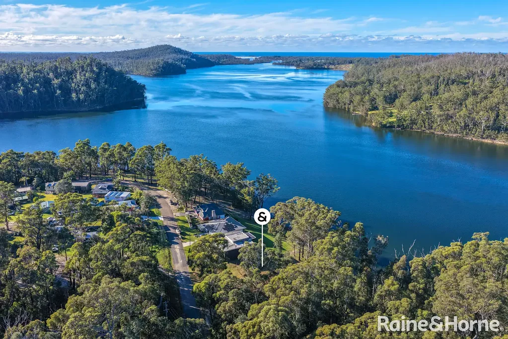 Conjola Park Reserve Lakefront Land