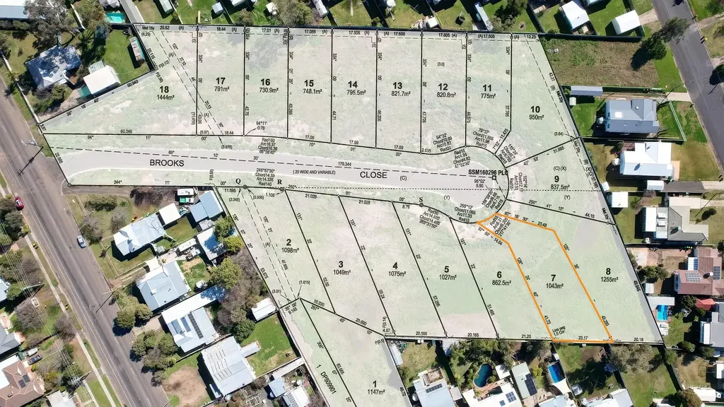 Narrabri Vacant Building Close to Town!
