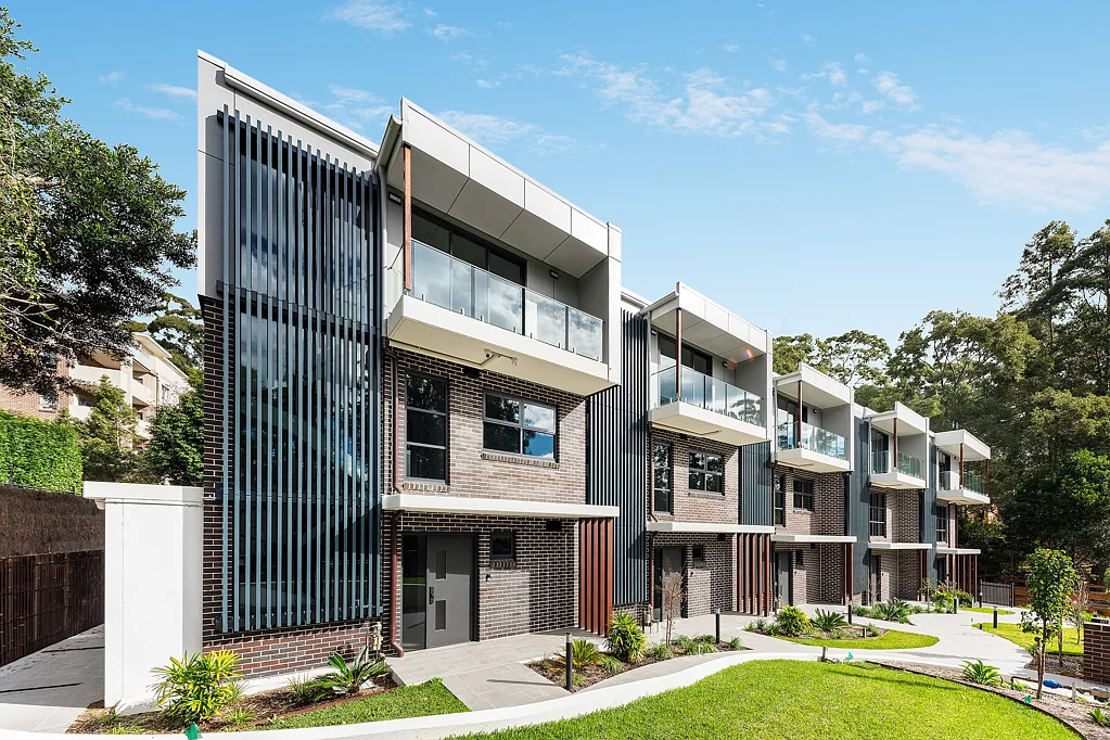 Killara Parkfront · Double-Brick · 4-Bedroom Townhouse - The Origin Killara