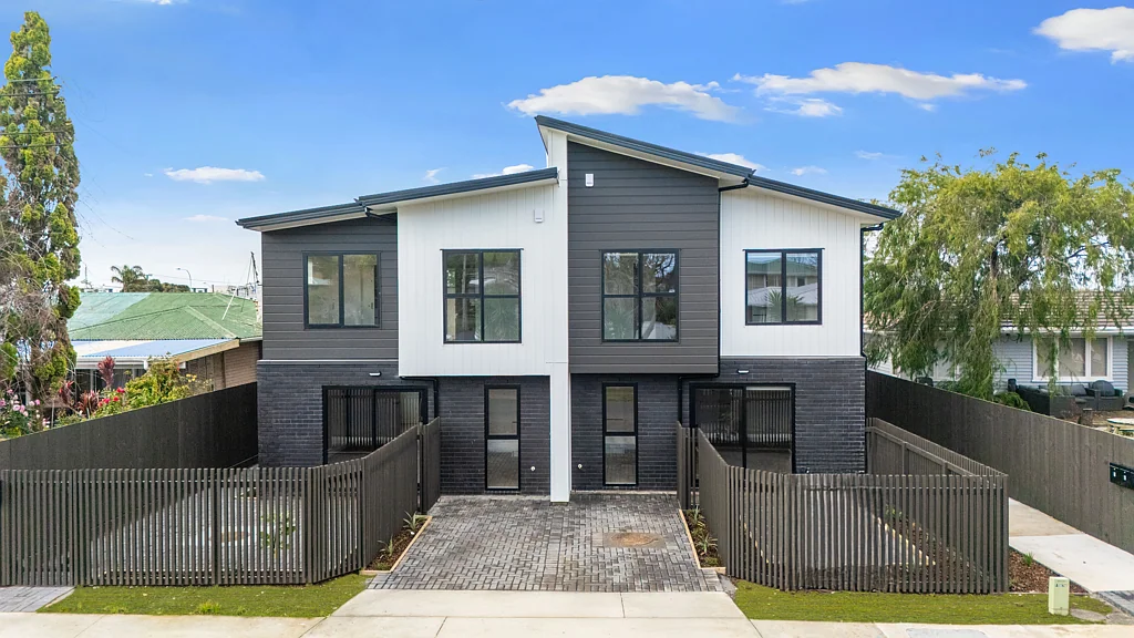 7/9 Kamaka Road, Mangere Bridge, Manukau City, Auckland