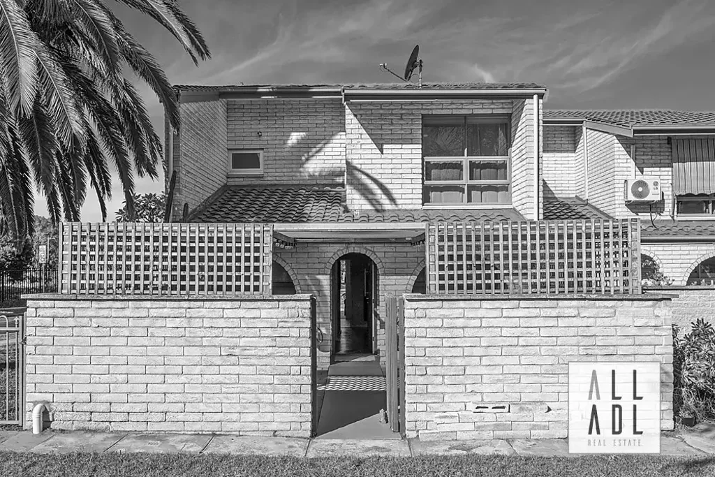 West Lakes Shore 3Habitaciones Renovated & Revitalised Townhouse in Boutique Lifestyle Locale