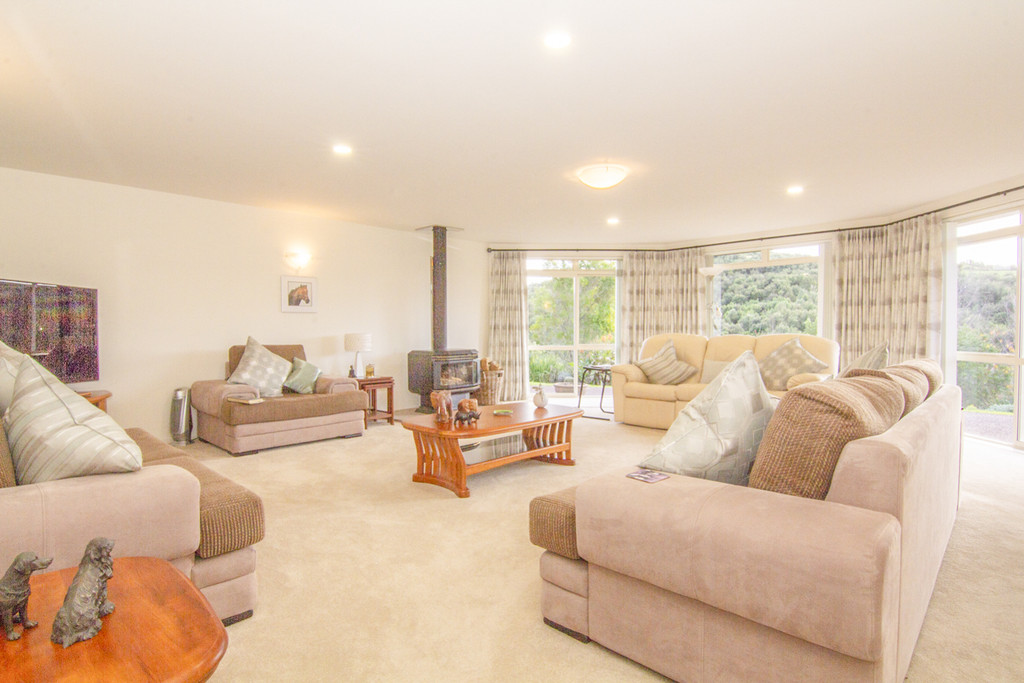 664 Wainui Road, Wainui, Auckland - Rodney, 4部屋, 3バスルーム