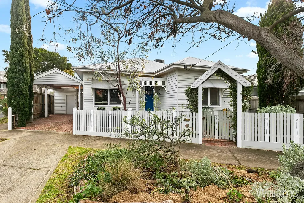 4 Paine Street, Newport, VIC 3015