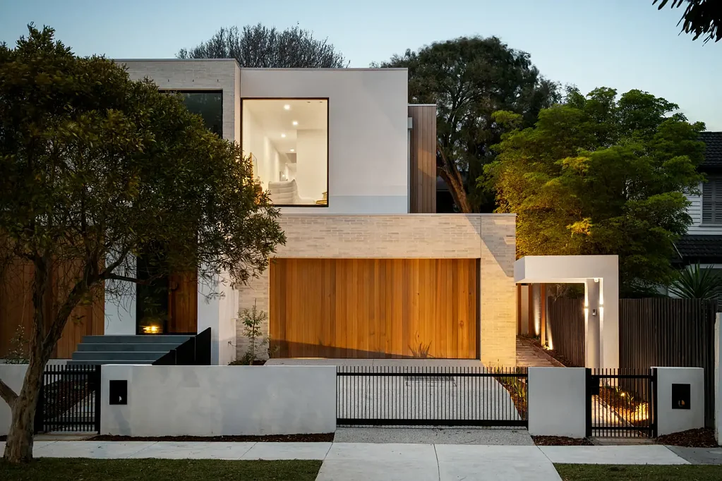 Beaumaris 4房 海滨梦想家园 4卧豪华设计 Miele高端厨房 海岸风格精致装潢 全屋定制家具 顶级教育资源 步行至Bay Trail和Concourse 优质生活尽在掌握 Bespoke Beaumaris  Prestige Living