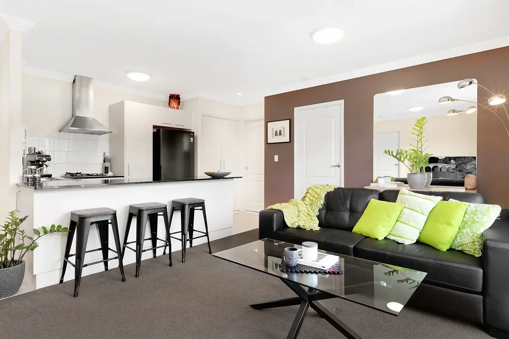 Modern Apartment with Story Bridge Views!