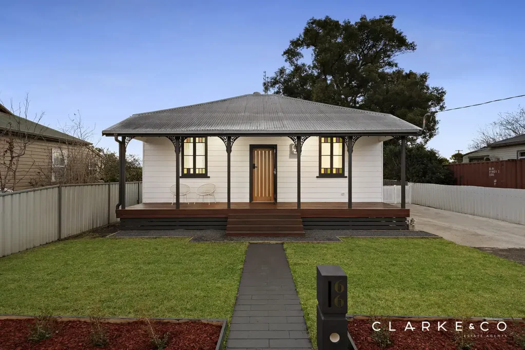 South Maitland 3ਬੈੱਡਰੂਮ RENOVATED GEM WITH PANORAMIC VIEWS!