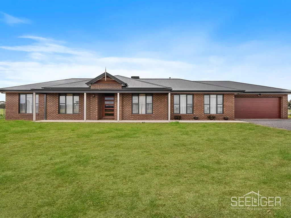 Mulwala 4房  Modern Family Living on a Generous 4,004 m² Block